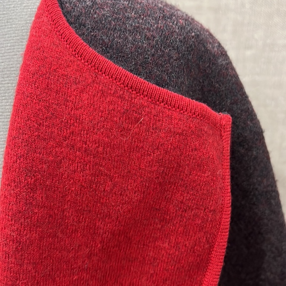 Authentic casual sweater - Picture 5 of 10